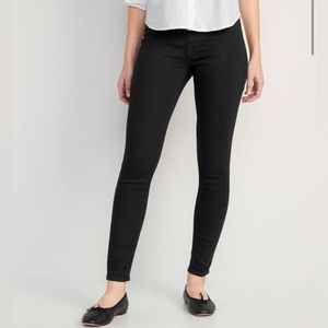Old Navy High-Waisted Wow Skinny Pants in Black | Size 14 Petite